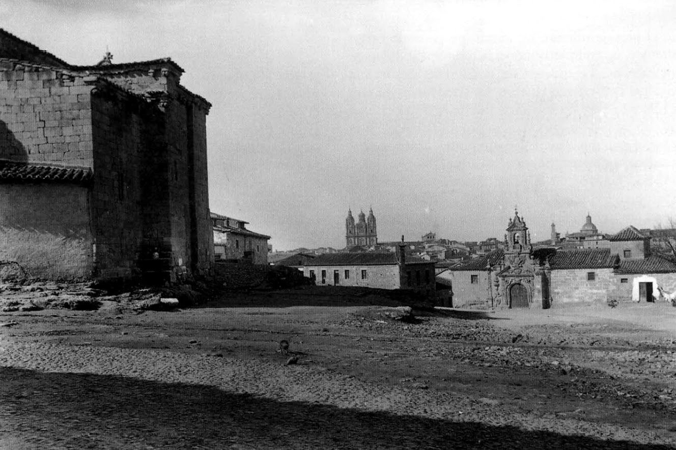 Antigua Plaza De San Cristóbal 0830