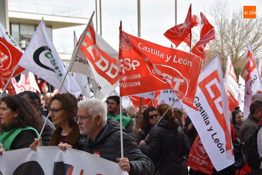 Manifestación sindical para denunciar el incumplimiento de los