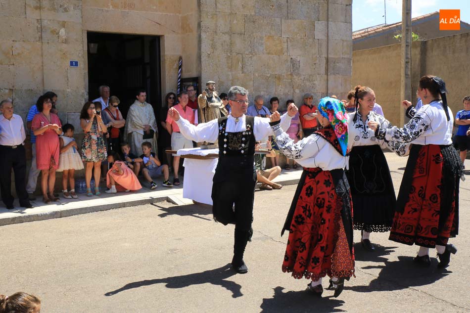 M Sica Y Bailes Charros Amenizan La Procesi N De Santo Domingo De