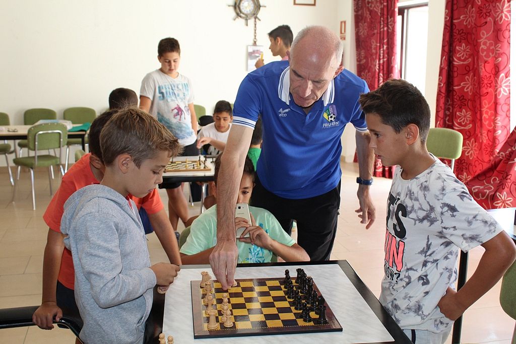 El tradicional torneo de ajedrez de verano revalida el buen nivel de los jugadores locales | Imagen 1