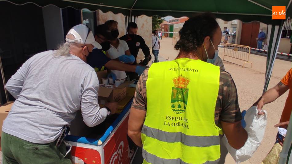 Foto 4 - Paella solidaria para 400 comensales en Espino de la Orbada