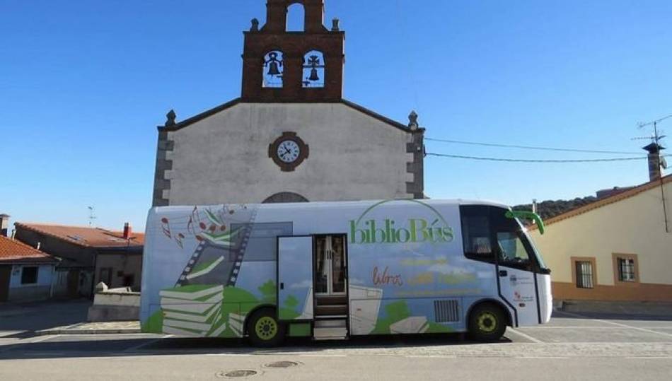 Foto 1 - Ruta del Bibliobús de la Diputación para la semana del 15 al 18 de marzo