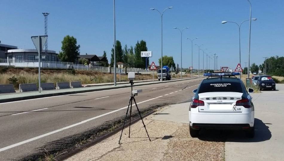 El RACE alerta del peligro de los desplazamientos cortos y por carreteras secundarias en Semana...