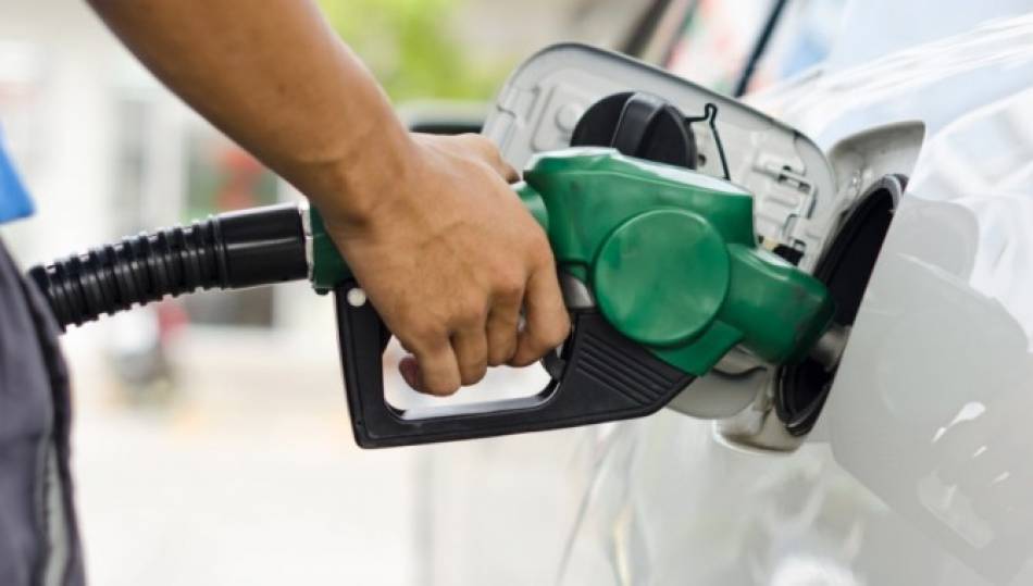 Foto 1 - Nueva subida del precio de los carburantes que vuelve a niveles pre-Covid