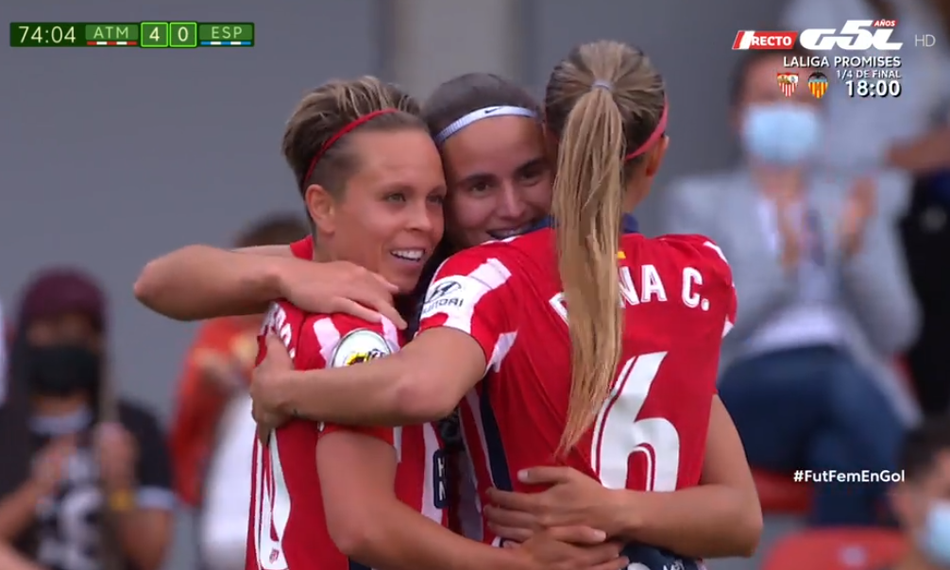 Foto 2 - Carmen Álvarez Sánchez debuta en la máxima categoría del fútbol femenino marcando un gol  