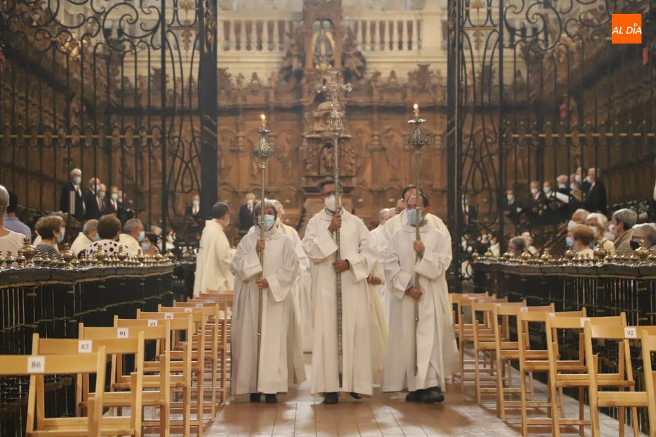 Foto 5 - Solemne celebración de Corpus en la Catedral Nueva con limitaciones por la pandemia