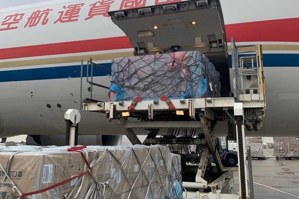 Material médico de China que ha llegado al aeropuerto de Zaragoza. Foto: EP