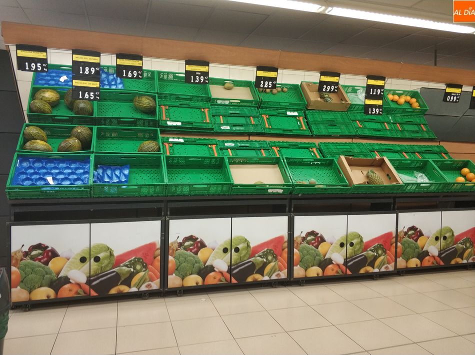 Foto 4 - Segundo día de pánico en los supermercados salmantinos  