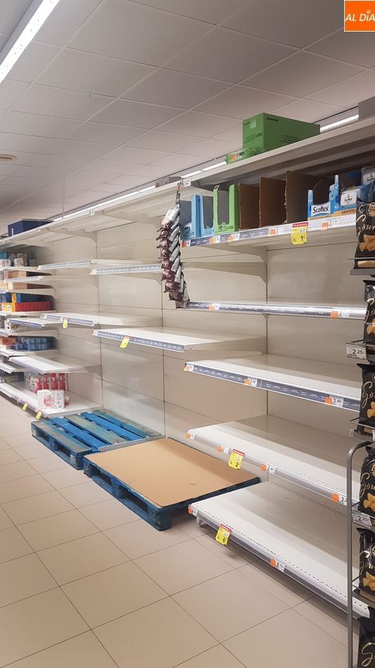 Foto 5 - Segundo día de pánico en los supermercados salmantinos  
