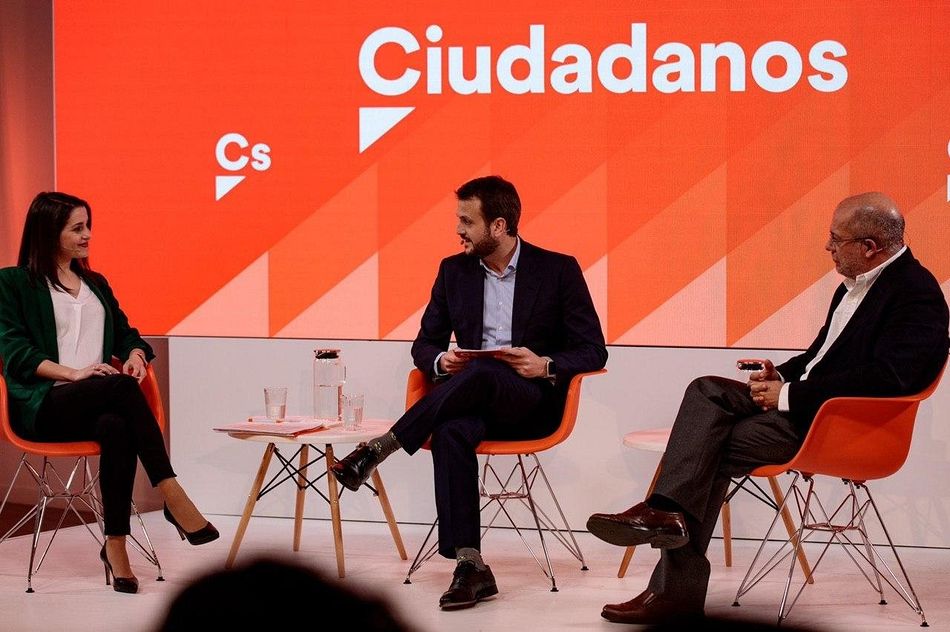 Los candidatos a la Presidencia de Ciudadanos, Inés Arrimadas y Francisco Igea, en un debate previo a las primarias. - CIUDADANOS