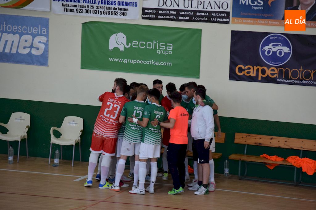 Foto 2 - Agónica victoria del Piensos Durán Albense en el último minuto contra el Ventorrillo FS (3-2)