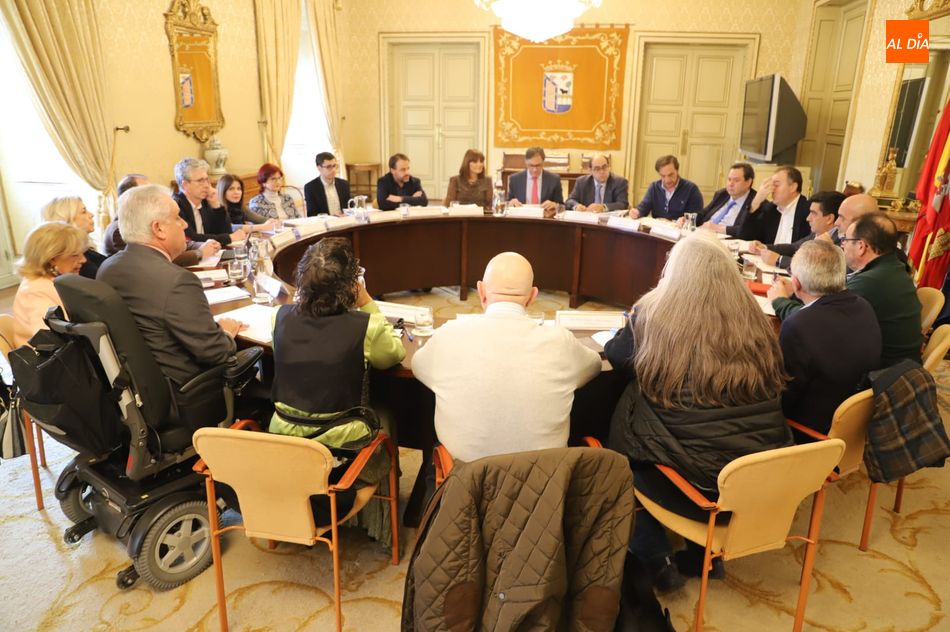 Reunión del Consejo de Ciudad. Fotos: Lydia González