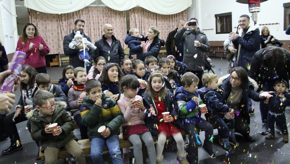 Los más pequeños de Yecla de Yeltes celebran una animada Nochevieja infantil