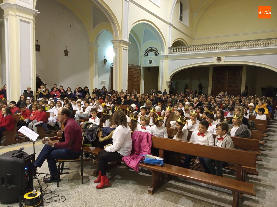Foto 4 - La parroquia de Guijuelo acoge un concierto de villancicos