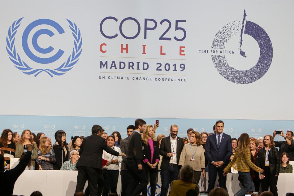 El presidente del Gobierno en funciones, Pedro Sánchez, acompañado de la ministra de Transición Ecológica en funciones, Teresa Ribera, visita las instalaciones que acogerán la próxima Cumbre del Clima COP25, en Madrid Ricardo Rubio