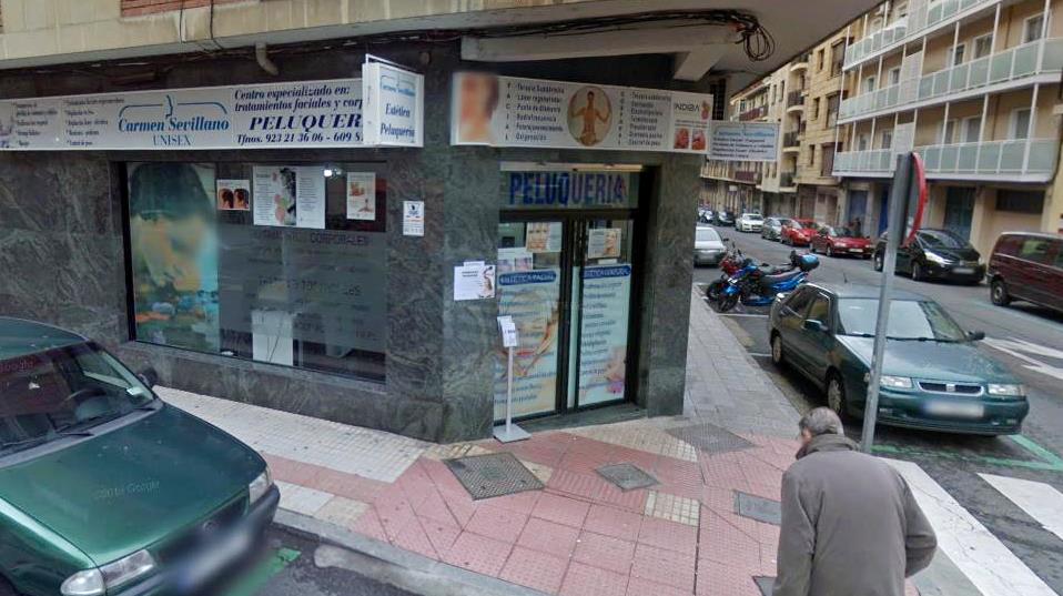 Peluquería de la calle Fernando de la Peña. Foto de Google Maps