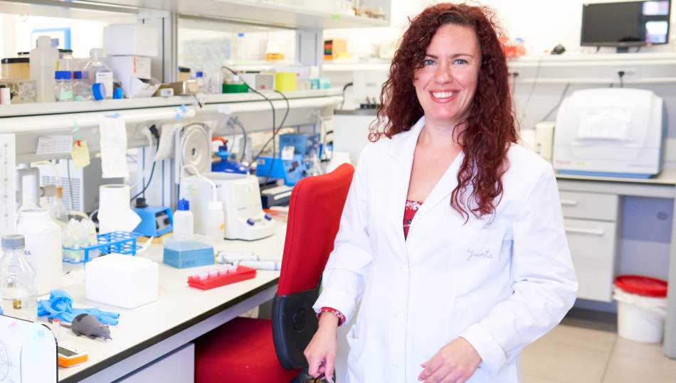 Marina García Macia, investigadora del Instituto de Biología Funcional y Genómica (IBFG), centro mixto de la Universidad de Salamanca (USAL) y el Consejo Superior de Investigaciones Científicas (CSIC)