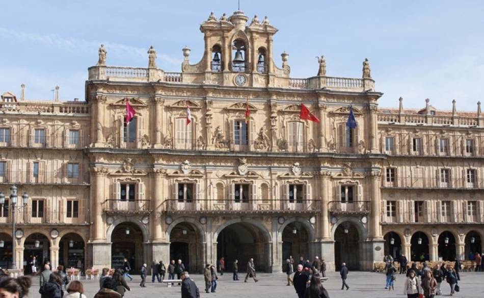 Fachada del Ayuntamiento de Salamanca en la Plaza Mayor
