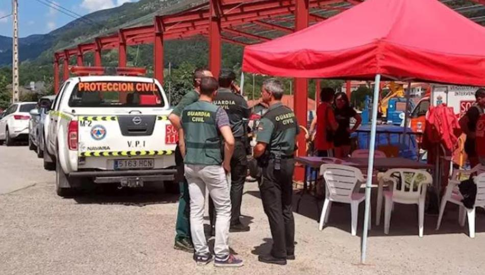 Operativo de búsqueda de tres espeleólogas en la cueva de Coventosa (Cantabria) / Foto de Europa Press