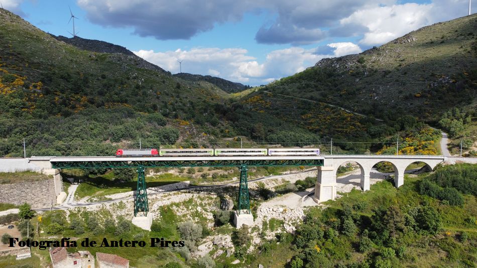 Foto 2 - Salamanca vuelve a estar conectada por ferrocarril con Covilhã y Lisboa desde Guarda  