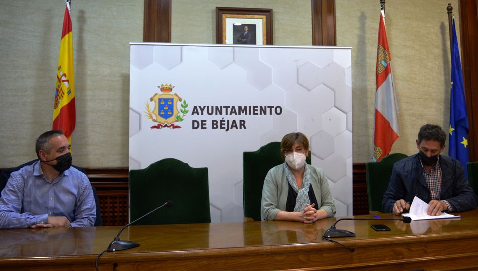 Firma del convenio de colaboración con el Ayuntamiento de Béjar
