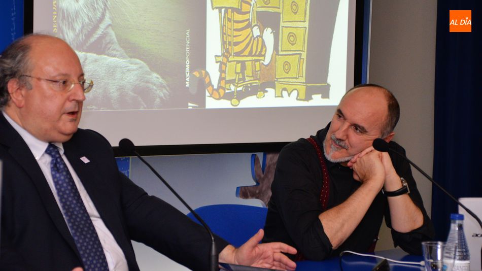Enrique Cabero y Fernando Salinero, en la presentación del libro. Foto: Ángel Merino