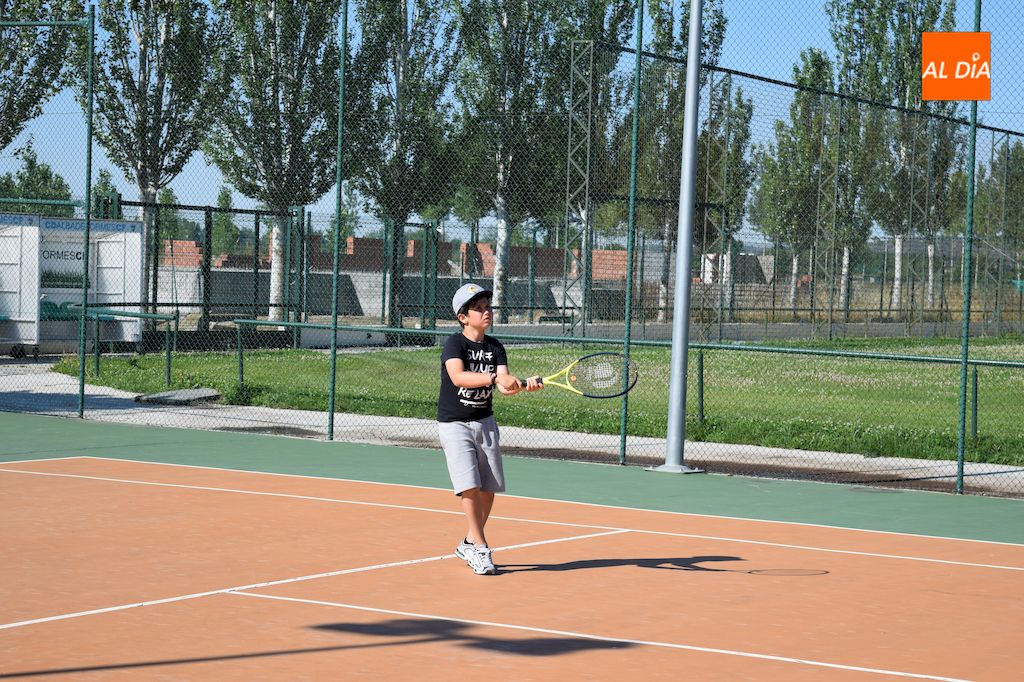 Foto 4 - Sin descanso para el tenis con el Campus de Verano del Club Tenis Alba de Tormes
