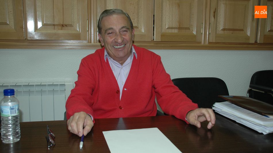 José Amador durante su etapa como concejal en el Ayuntamiento de Lumbrales / CORRAL