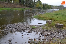 Foto 2 - El río Águeda, muy bajo de caudal a su paso por Miróbriga