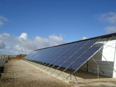 La granja de Puente Vida estrena la instalaci&oacute;n fotovoltaica aislada m&aacute;s grande de la regi&oacut