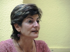 Foto 2 - La periodista y escritora Montse Villar presenta su poemario ‘Bitácora de Ausencias’