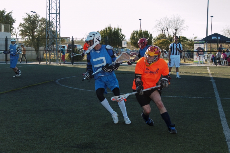Foto 2 - El Salamanca Lacrosse coge experiencia en el I Trofeo Ciudad de AlcaLax      