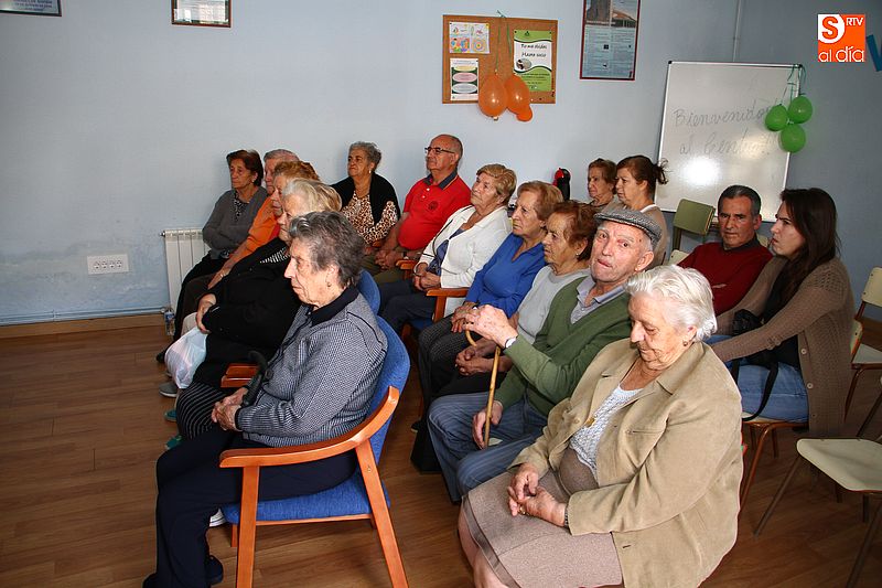 Foto 5 - El centro de terapias de Linares de Riofrío celebra el Día Mundial del Alzheimer