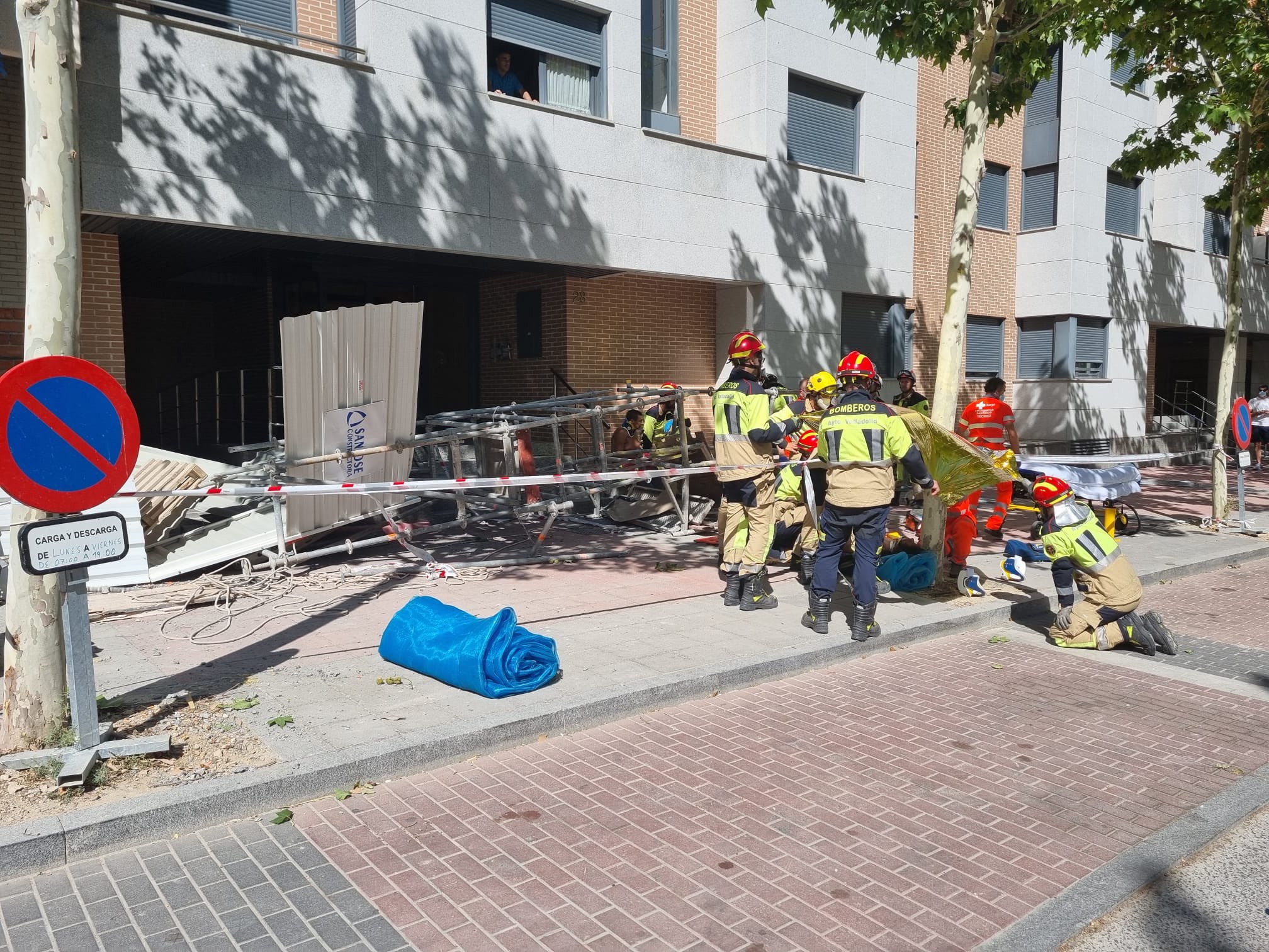 Tres personas han resultado heridas por la caída de un andamio en Valladolid
