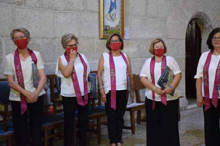 Foto 2 - Se presenta en sociedad el nuevo coro ‘La Peña Bendita’ de Aldea del Obispo  
