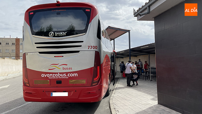 La empresa de autobuses que comunica la ciudad y su comarca con Madrid mantiene sus servicios y paradas