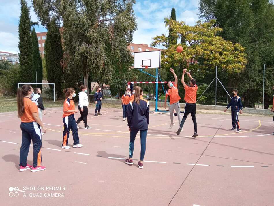 Foto 6 - El Colegio Antonio Machado celebra el Día Europeo del Deporte Escolar
