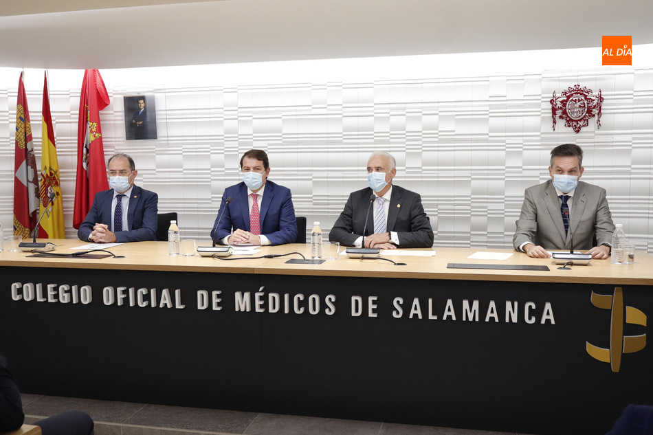Foto 5 - La nueva Junta Directiva del Colegio Oficial de Médicos de Salamanca toma posesión 