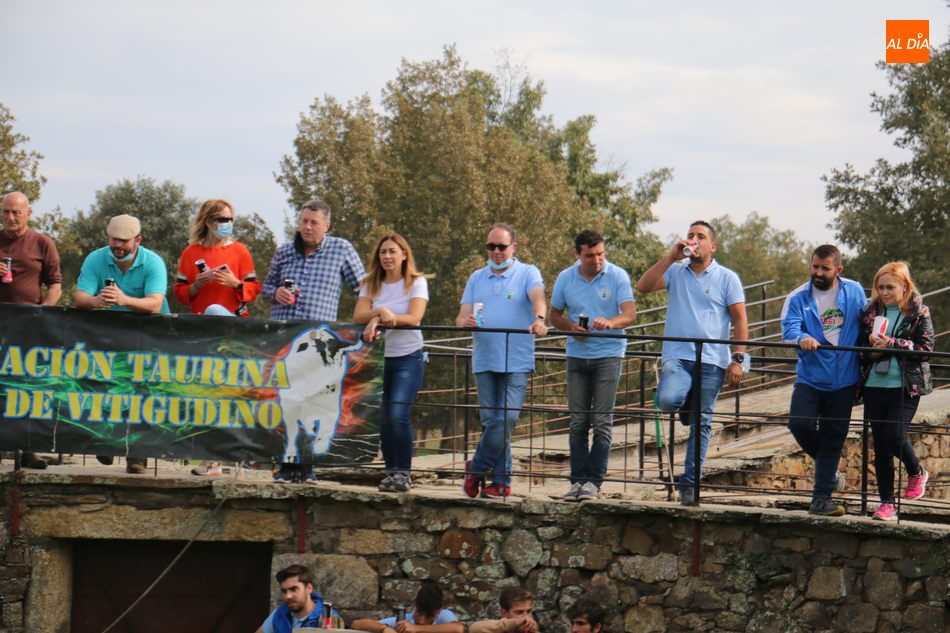Foto 4 - La Asociación Cultural Taurina de Vitigudino celebra su fiesta anual junto a los toros de Orive