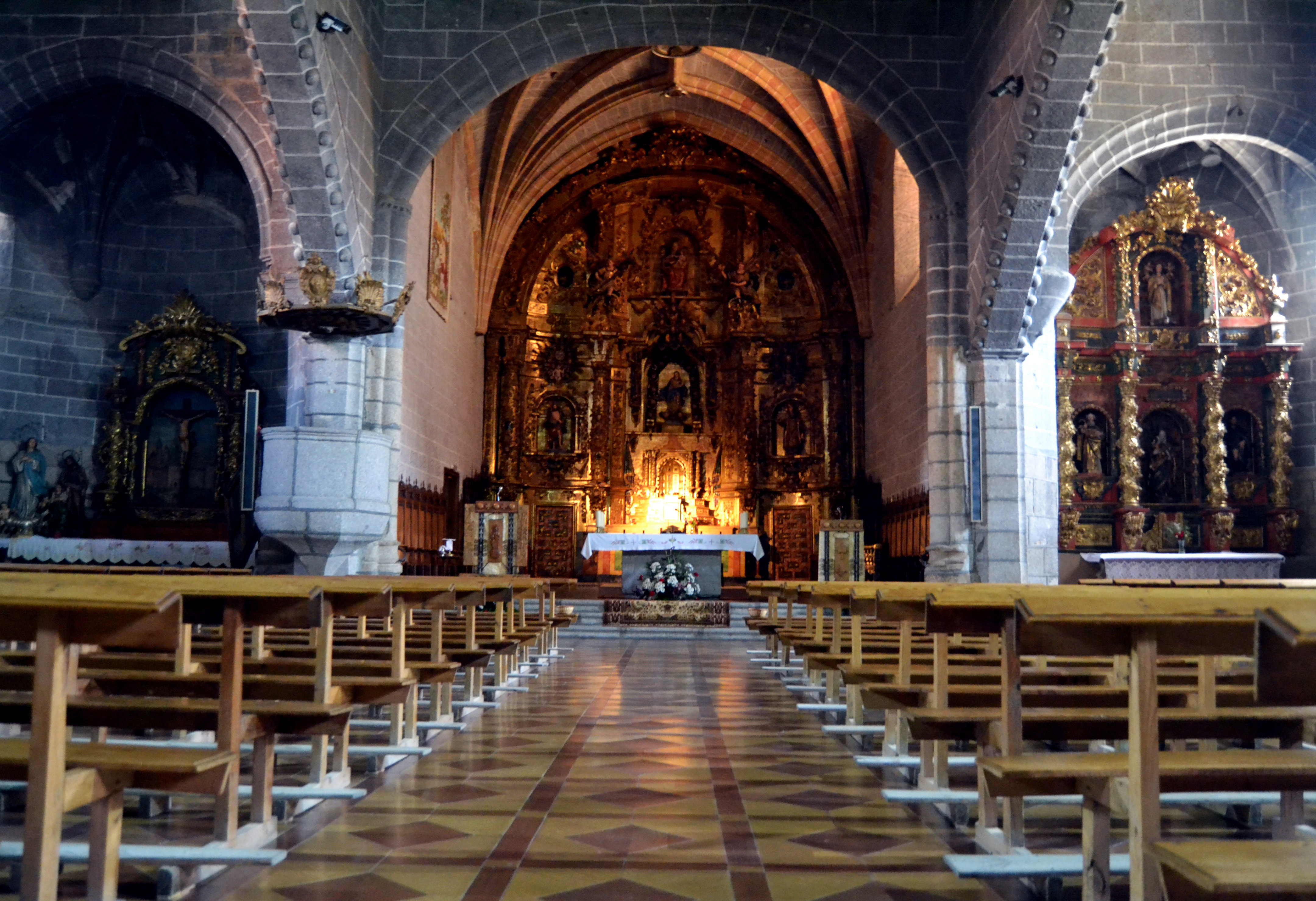 La iglesia parroquial de Macotera acogerá este domingo la Gala benéfica en ayuda a La Palma