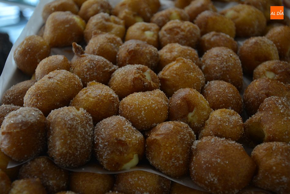 Buñuelos, dulce típico de la fiesta de Todos los Santos - Archivo