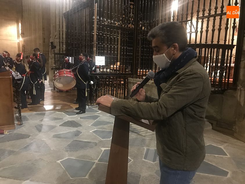Foto 6 - La Catedral de Salamanca acoge el concierto de la A.M. del Cristo Yacente