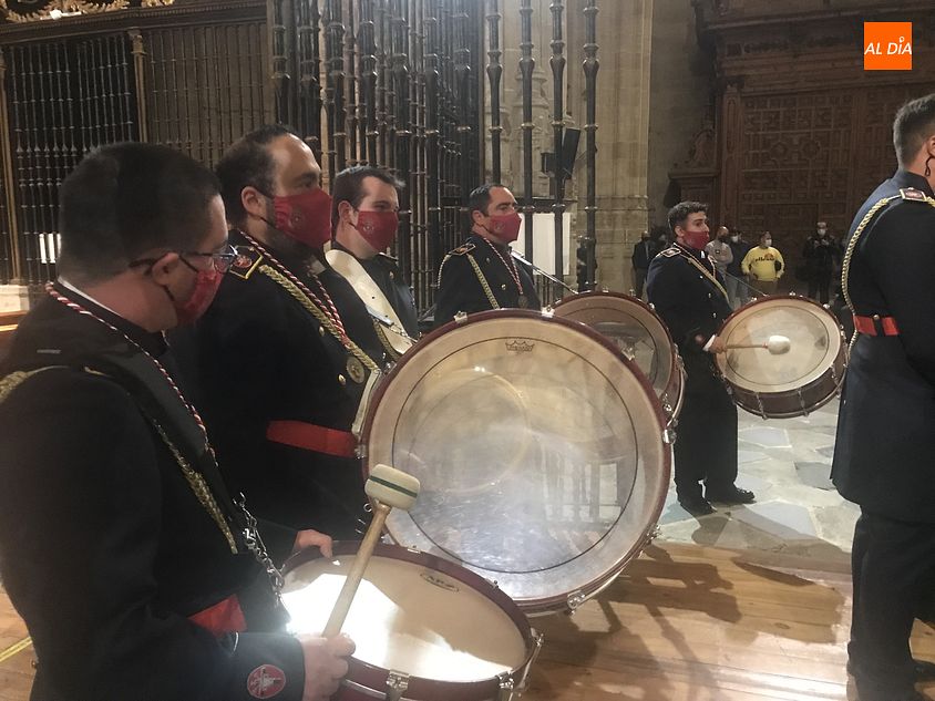 Foto 2 - La Catedral de Salamanca acoge el concierto de la A.M. del Cristo Yacente