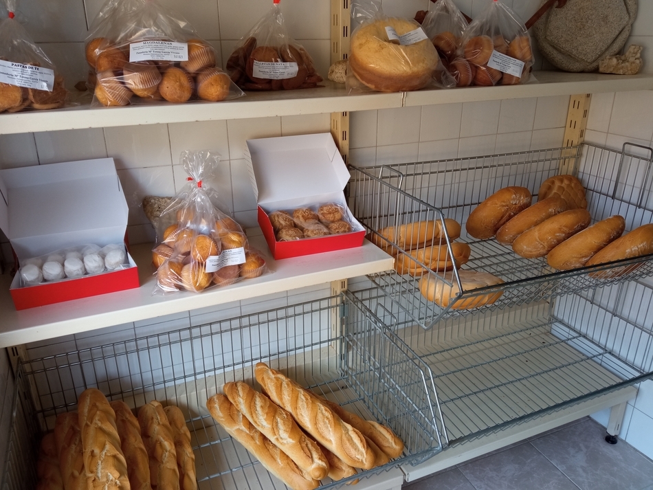Foto 3 - El Ayuntamiento de Monleras busca profesional para dar continuidad a la panadería del pueblo