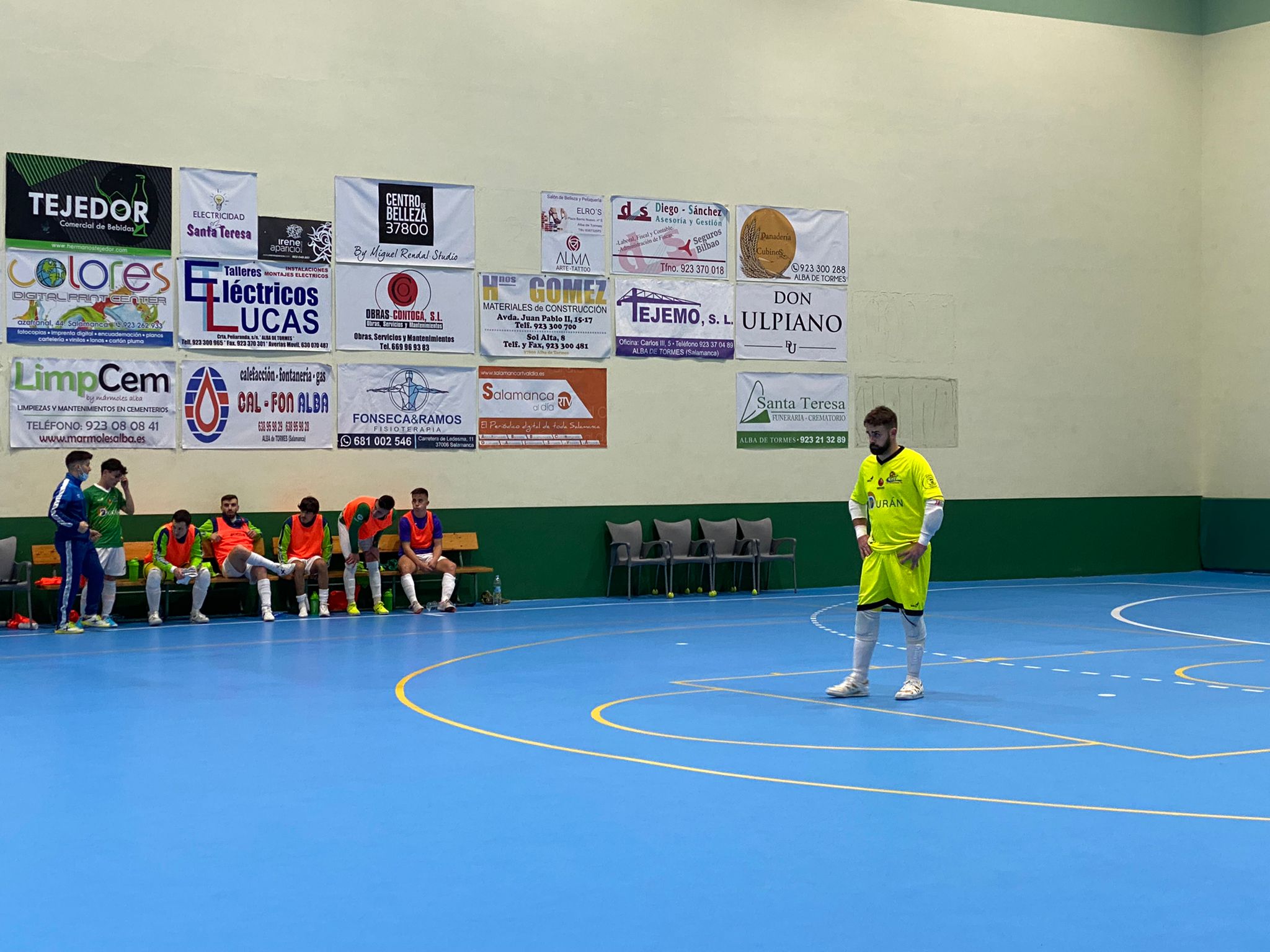 Foto 2 - El Piensos Durán Albense sufre su primera derrota como local ante Deporcyl Guardo FS (2-4)