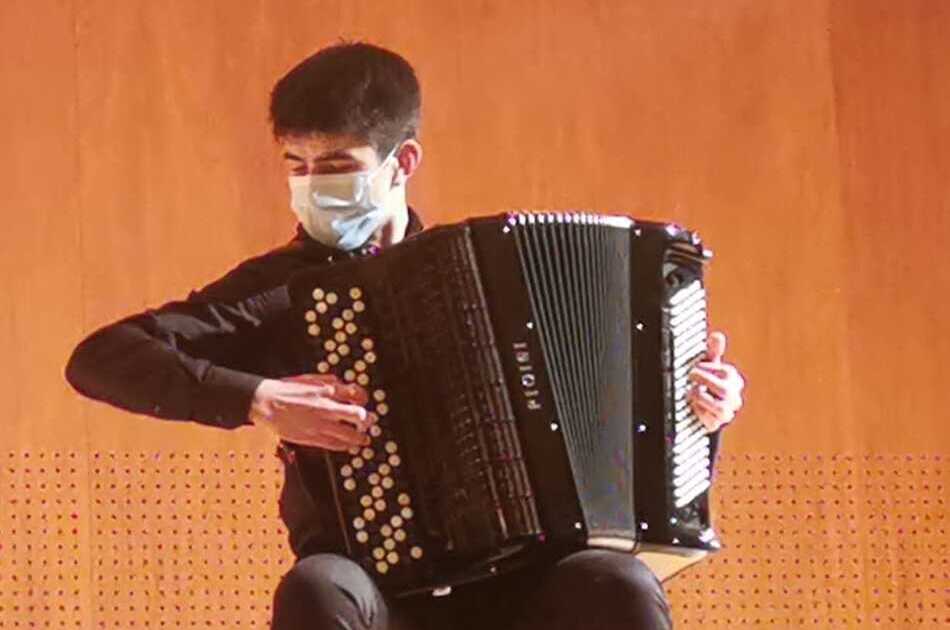 Gabriel Domínguez, reciente ganador de la fase autonómica del concurso nacional intercentros Melómano. Fotos: Mari Carmen García