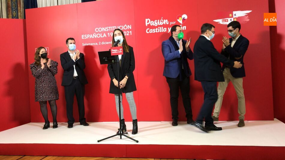 Foto 3 - El PSOE conmemora en Salamanca el aniversario de la Constitución Española