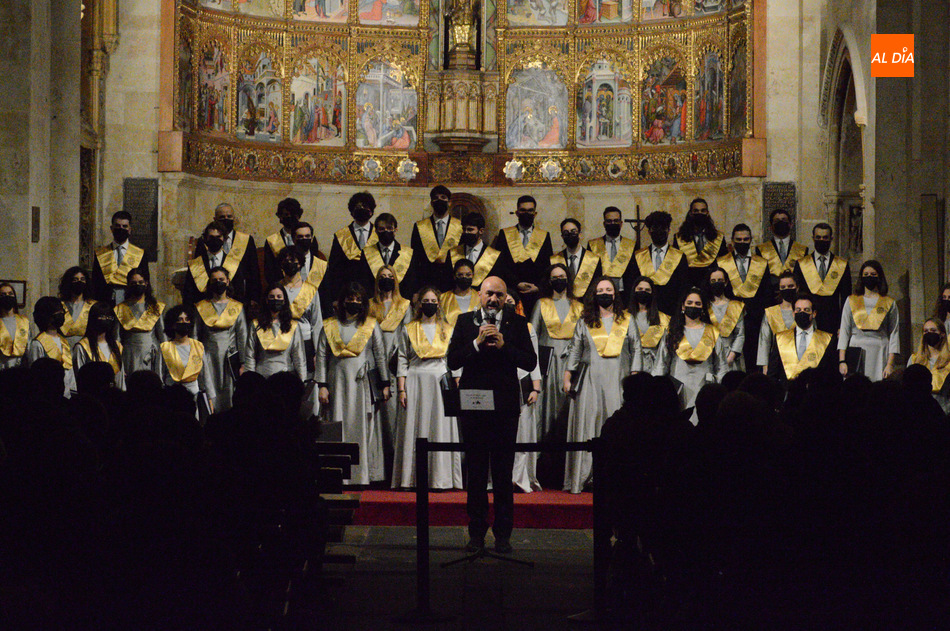 Foto 5 - Concierto de villancicos del Coro Tomás Luis de Victoria en la Catedral Vieja