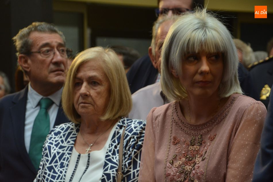 Foto 3 - Iglesias reivindica un pacto de Estado contra la despoblación y pide “no abrir debates...