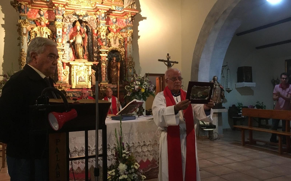 Foto 2 - Monsagro dice adiós a Joaquín Galán y da la bienvenida a Efraín Peinado  